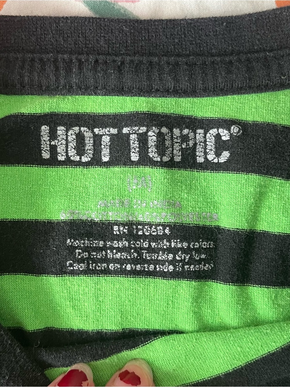🕸 Emo Hot Topic Striped Tee 🕸 - Picture 4 of 4